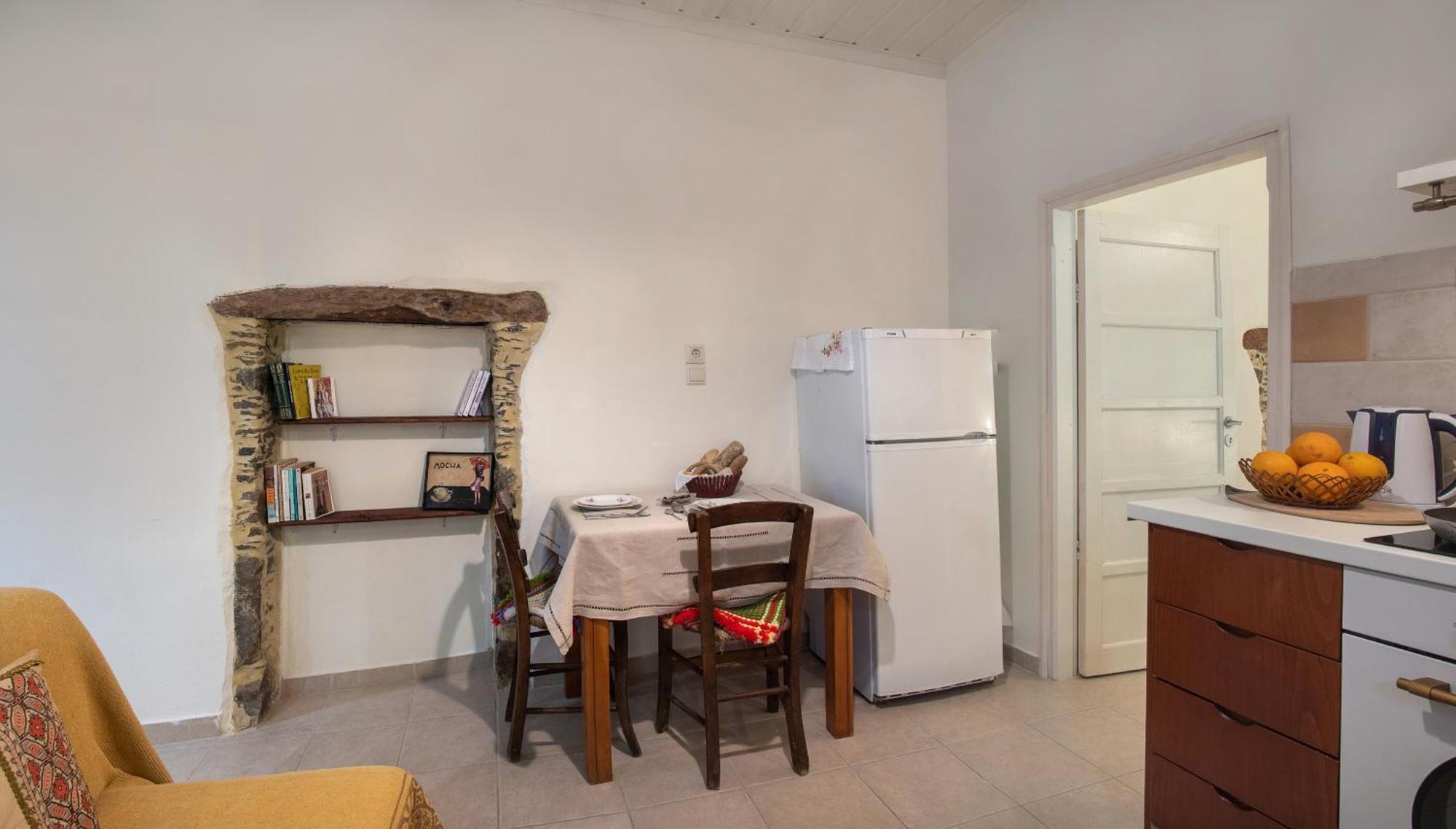 Feneri- Cozy 20' From Elafonisi * Perivolia (Kissamos)